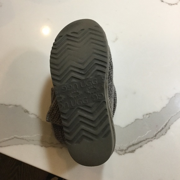 Grey UGG Cardy Boots - Picture 7 of 7